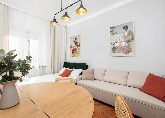 Retro Glamour With A Modern Edge - By Upstairs *