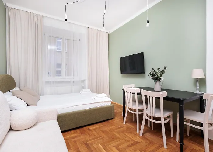 Apartment Retro Glamour With A Modern Edge - By Upstairs Krakow