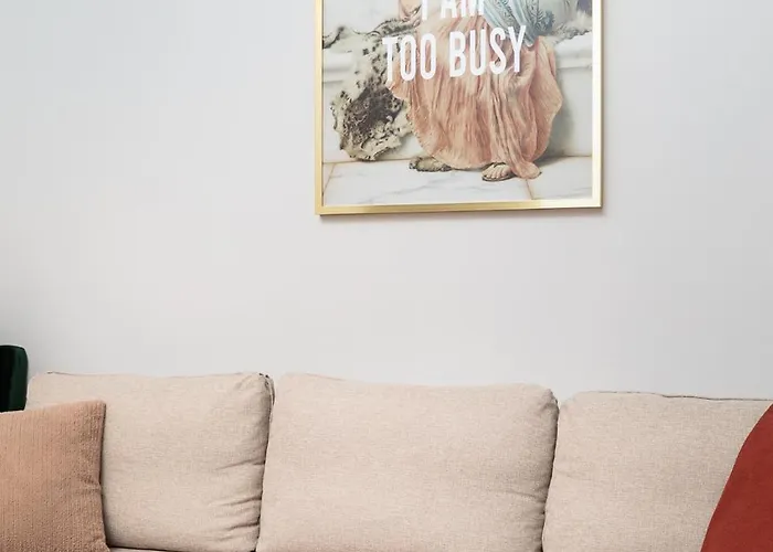 Apartment Retro Glamour With A Modern Edge - By Upstairs Krakow