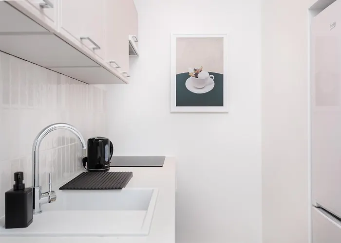 Retro Glamour With A Modern Edge - By Upstairs Apartment Krakow